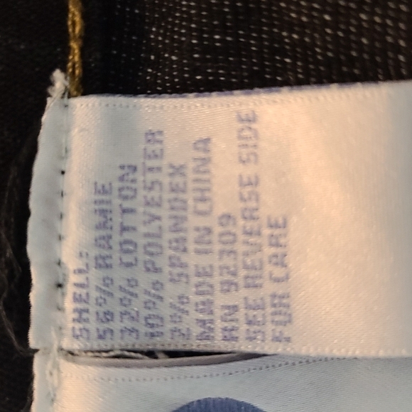 DG2 Diane Gilman black jeans size 4P - Picture 5 of 5